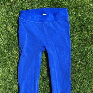 girls lululemon // cropped leggings